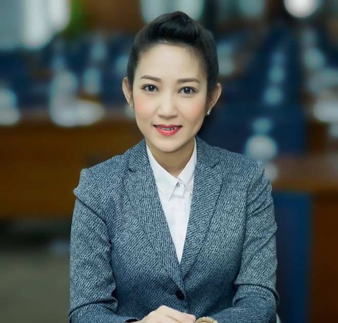 NSND Thanh Thúy tuổi 48