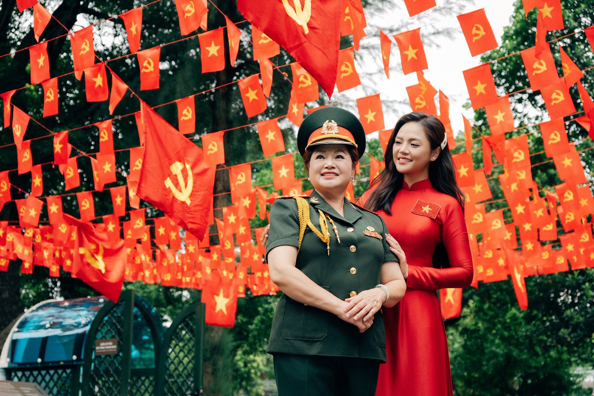Thu Quỳnh kế thừa năng khiếu nghệ thuật