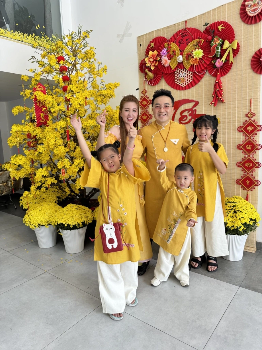 Gia đình hạnh phúc Dương Ngọc Thái