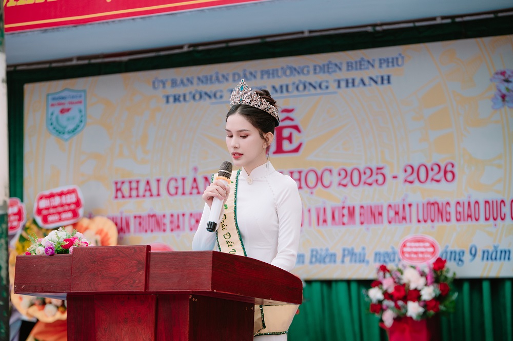 Linh Đan trong các khoảnh khắc nổi bật