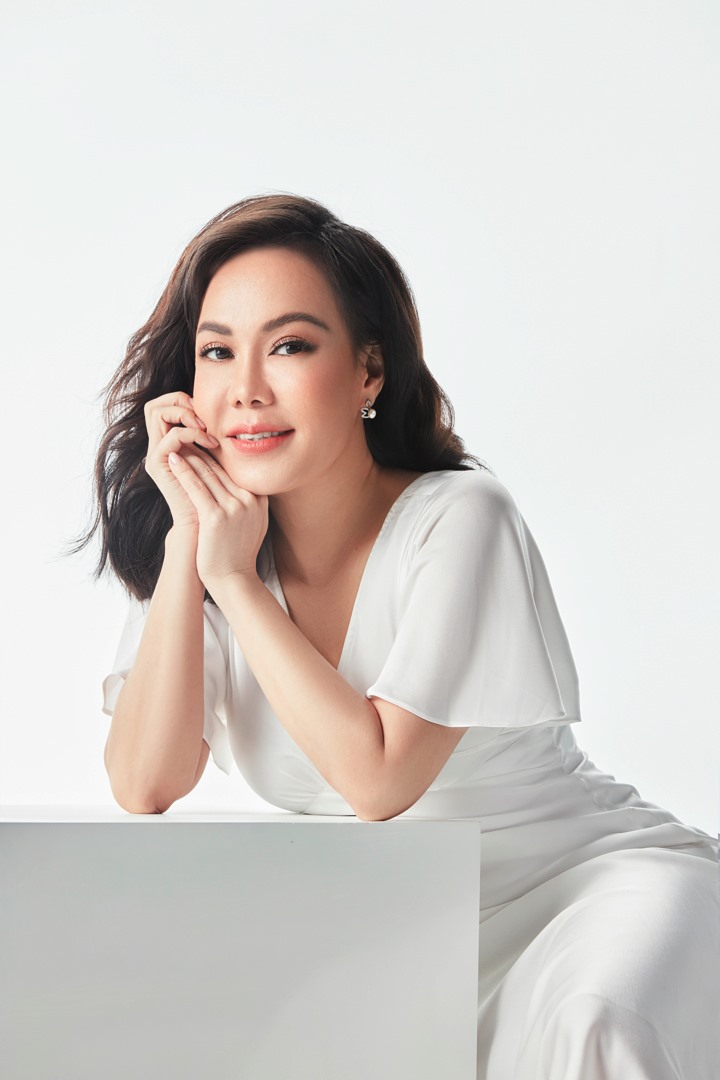Việt Hương với phong cách diễn hài pha trộn tính cách đa chiều