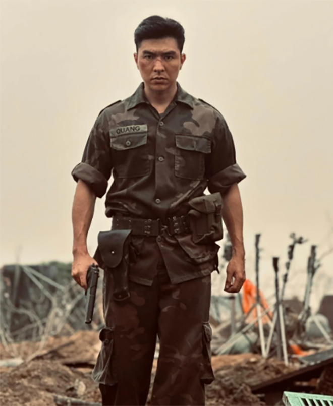 Trấn Thành và Steven Nguyễn trong clip Người Bí Ẩn