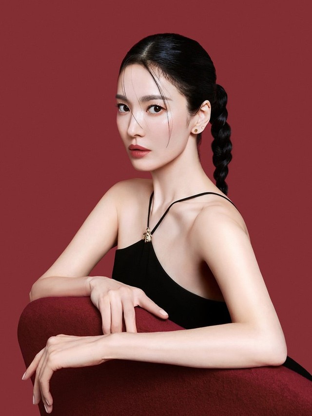 Song Hye Kyo bị tố yêu sách tại Trung Quốc