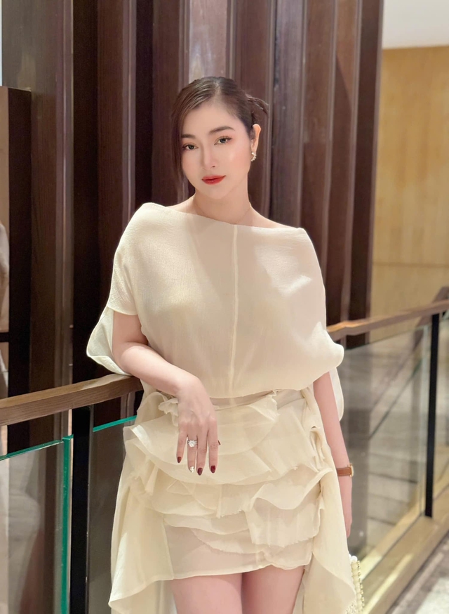 Thanh Trúc lên tiếng đính chính thông tin mang thai lần thứ 2