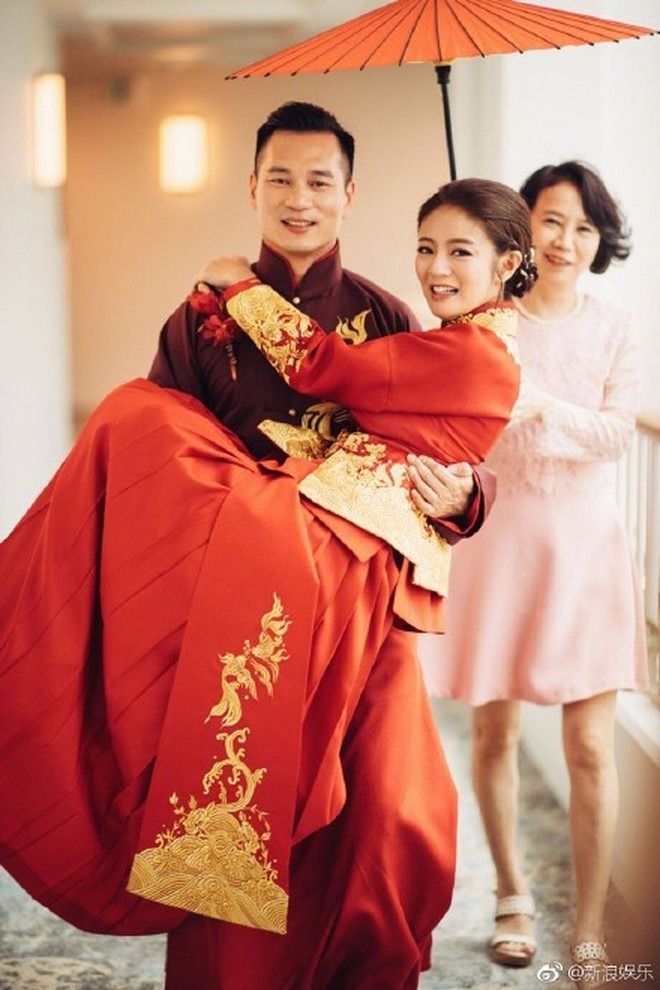 An Dĩ Hiên không thăm nuôi chồng đại gia trong tù