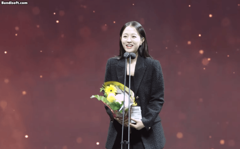 Park Bo Young rạng rỡ tại sự kiện