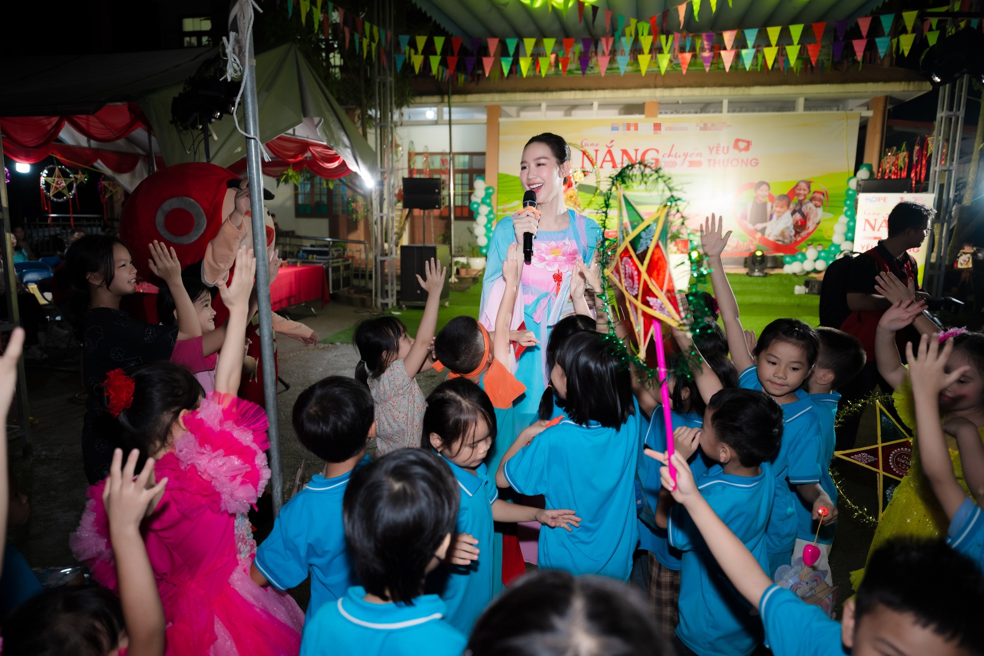 Trung thu rực rỡ sắc màu tại trường học