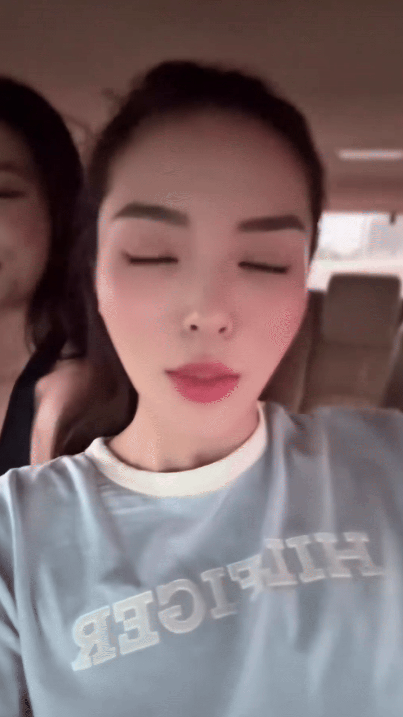 Hoa hậu Kỳ Duyên và Đoàn Thiên Ân liên tục kè kè xuất hiện bên nhau