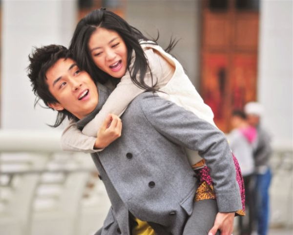 An Dĩ Hiên hẹn hò với Lee Seung Hyun