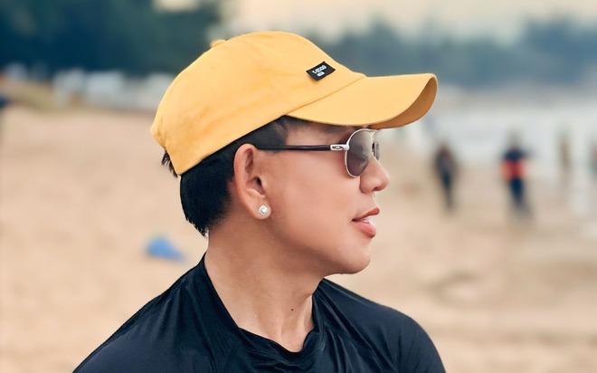 Ca sĩ Mai Tuấn