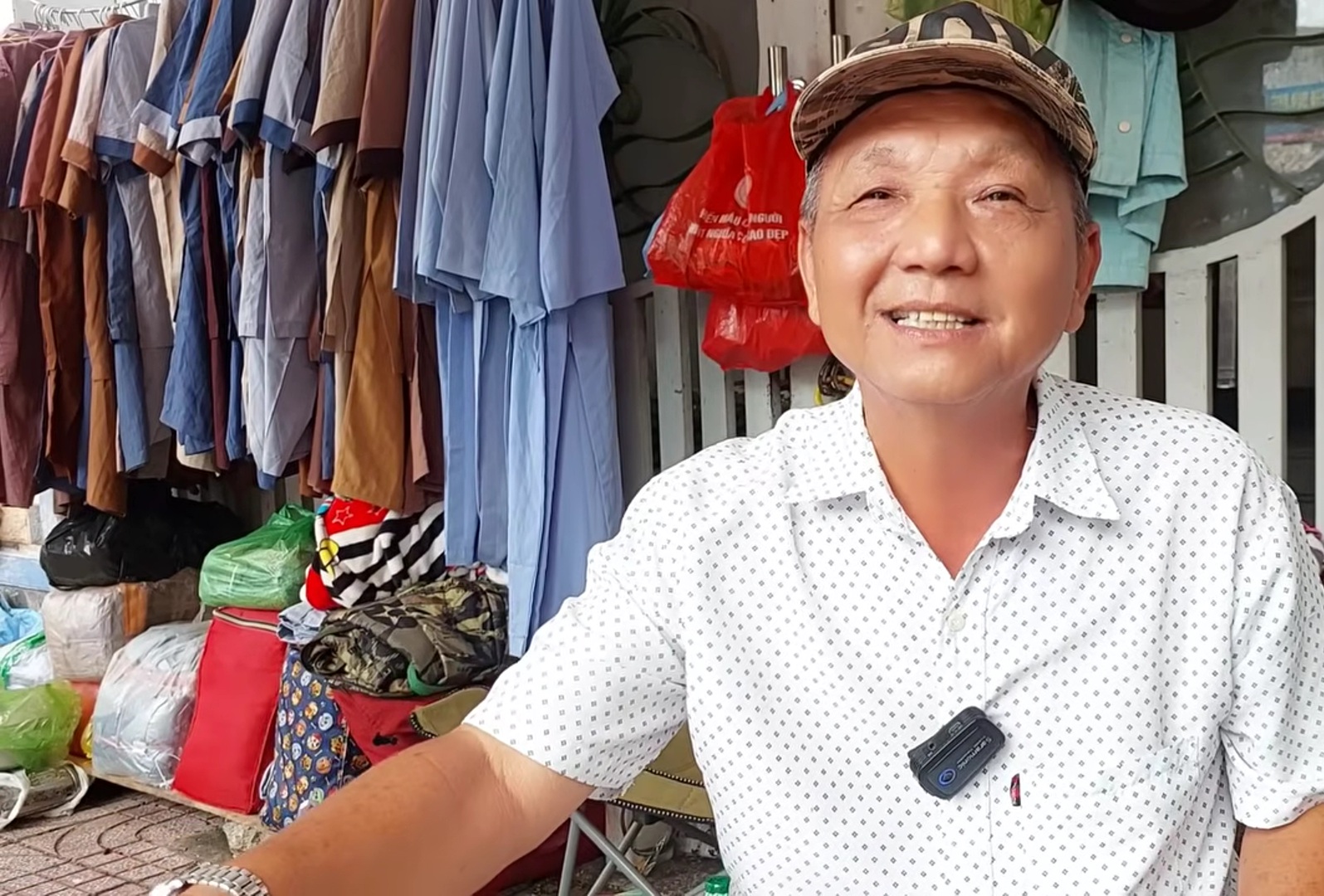 Nam nghệ sĩ phải ở cạnh bãi rác: 1 năm chỉ được gặp con 1 lần- Ảnh 1. Nghệ sĩ Vương Thái