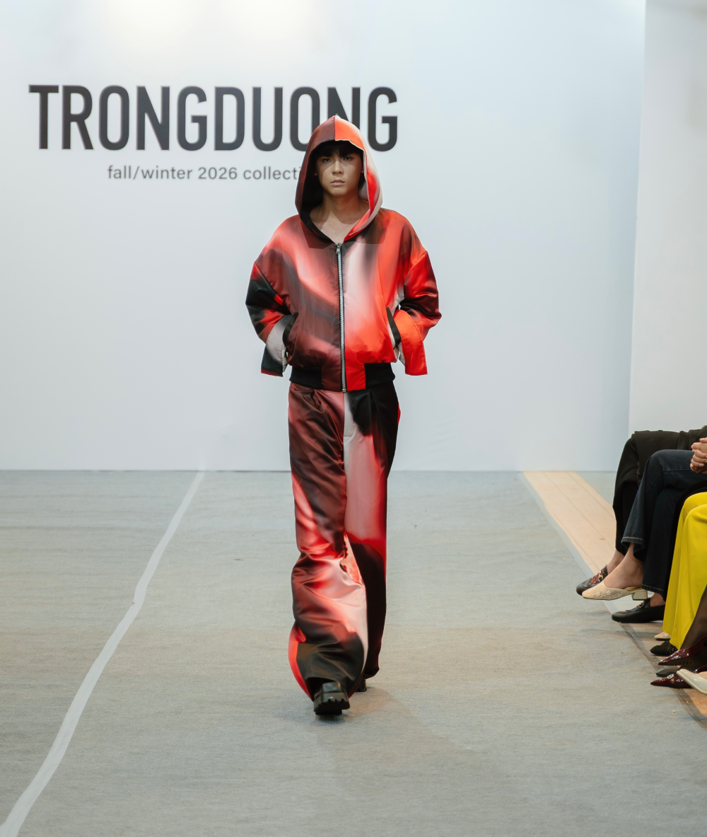 Mẫu thể hiện phong cách cá tính trên sàn diễn