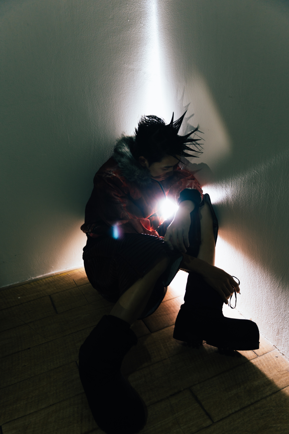 Thiết kế streetwear phóng khoáng trong Instinct