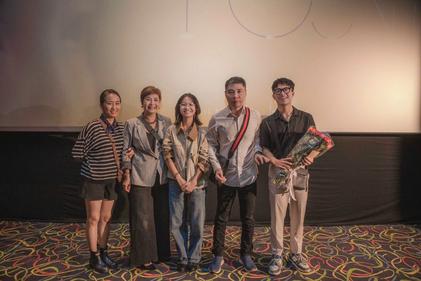 Người thân ủng hộ Thục Anh tại buổi ra mắt phim