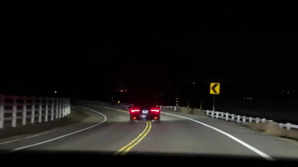 Bạn thân Britney Spears: Công chúa nhạc Pop ngày càng bất ổn- Ảnh 3. Nữ ca sĩ đại náo xa lộ nhưng không say xỉn