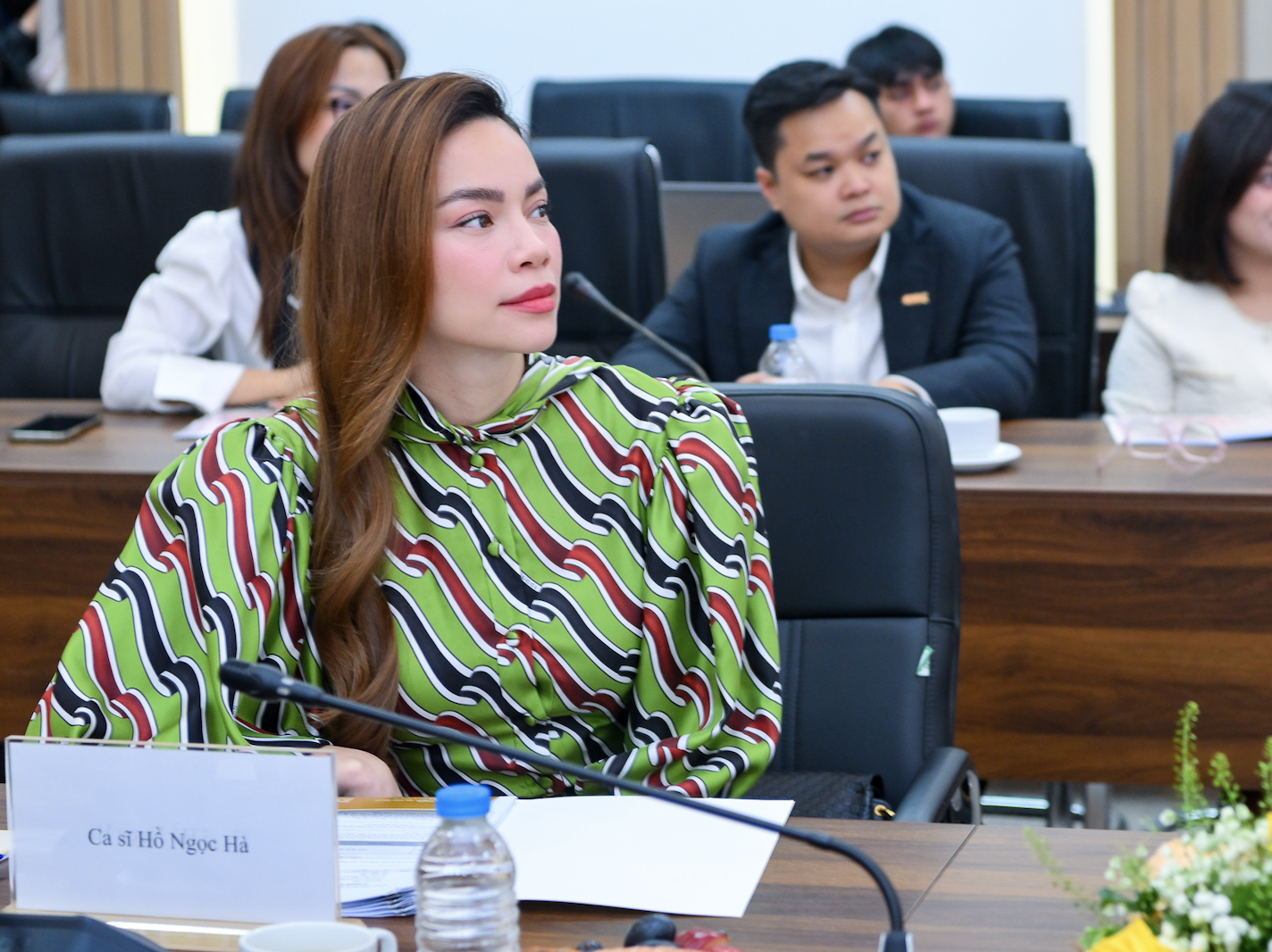 Ca sĩ Hồ Ngọc Hà - Thành viên Ban Giám khảo Giải thưởng Hành động vì cộng đồng