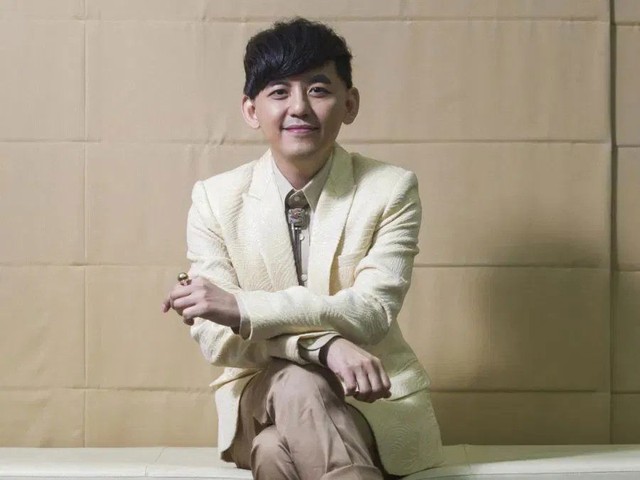 MC quốc dân tàng trữ hàng ngàn clip và ảnh khiêu dâm trẻ em, nhận bản án gây phẫn nộ- Ảnh 4. MC quốc dân khiến công chúng thất vọng hết lần này tới lần khác