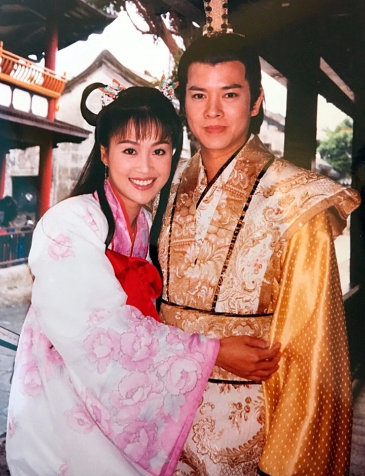 Lương Tiểu Băng nên duyên với 'Mã Văn Tài' Trần Gia Huy.