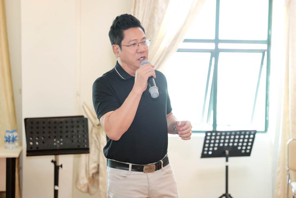 NSND Quốc Hưng tập luyện