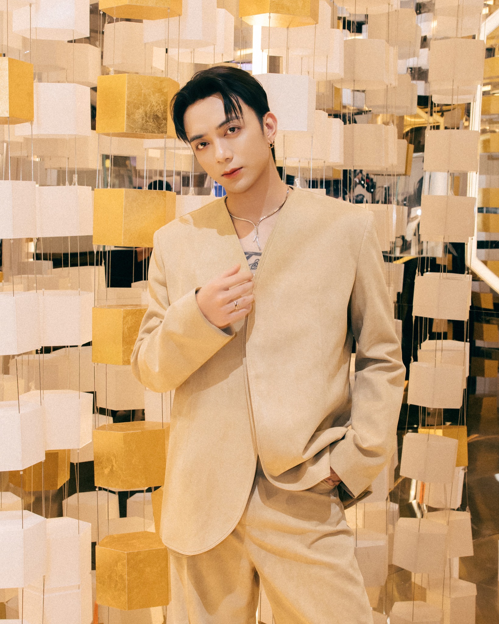 SOOBIN nghi vấn hẹn hò mỹ nhân showbiz