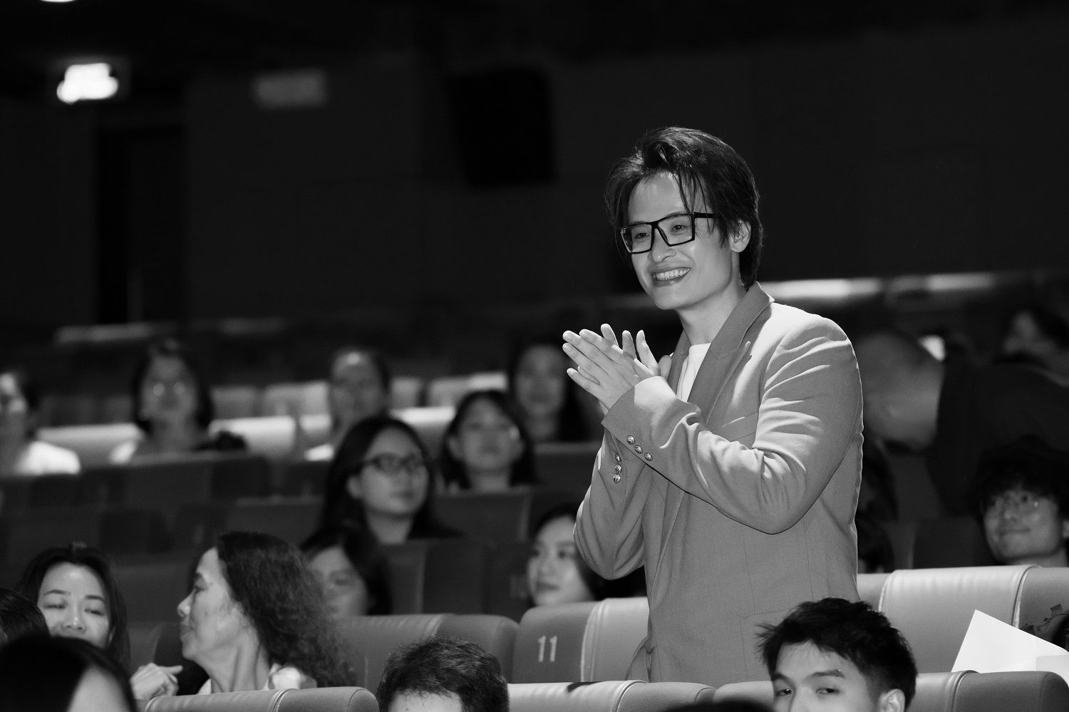 Hà Anh Tuấn tại buổi công chiếu Hà Anh Tuấn trả lời phỏng vấn