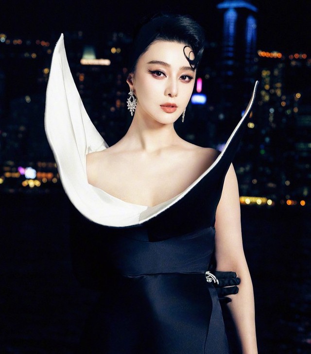 Phạm Băng Bằng nhận đòn trừng phạt- Ảnh 3. Cục Điện ảnh Trung Quốc yêu cầu không tham dự Kim Mã