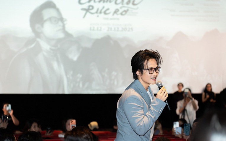 Buổi công chiếu phim Chân trời rực rỡ Hình ảnh buổi công chiếu tại TP.HCM