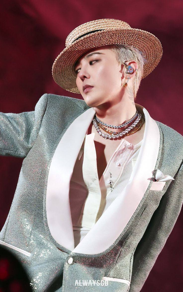 Übermensch World Tour cháy vé toàn cầu Sân vận động cháy vé trong tour diễn của G-DRAGON