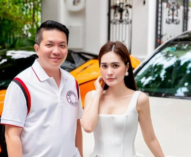 Gia đình Đoàn Di Băng tại sự kiện truyền thông Vợ chồng Đoàn Di Băng chịu ảnh hưởng pháp lý